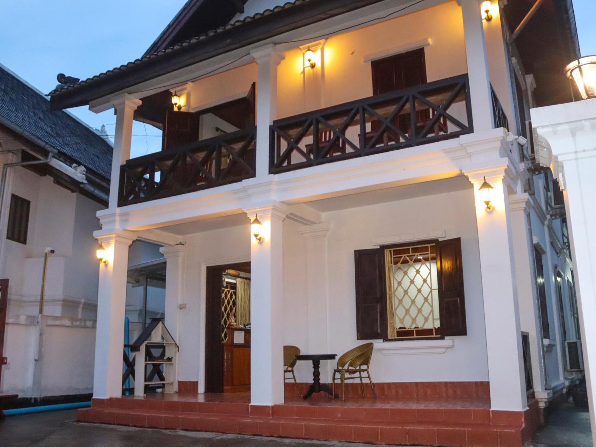 Nirasim Villa Λουάνγκ Πραμπάνγκ Εξωτερικό φωτογραφία
